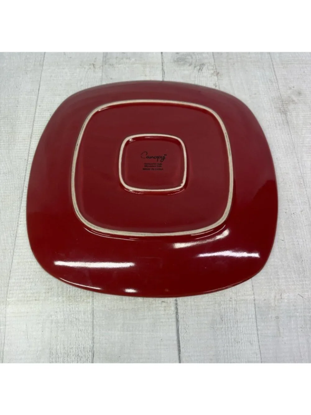 Home Trends CANOPY RED Cranberry Embossed Square Porcelain Dinner Plates Set 4